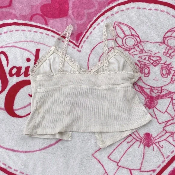 sold~Lace Trim Ribbed Cream Camisole - Picture 2 of 3